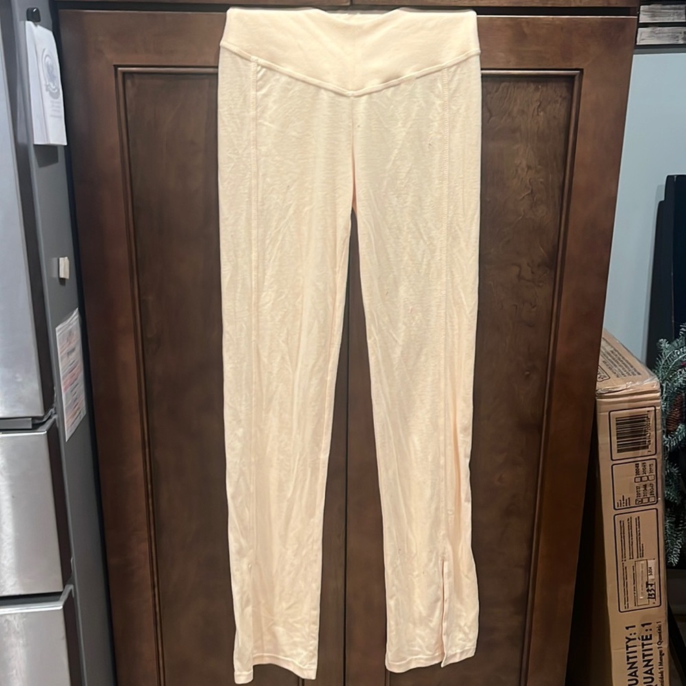 Brand- LA Hearts from pacsun, XS, creamy orange color